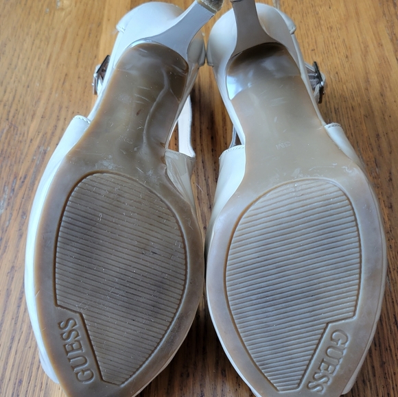 Guess sz 6 nude heels - Picture 4 of 6
